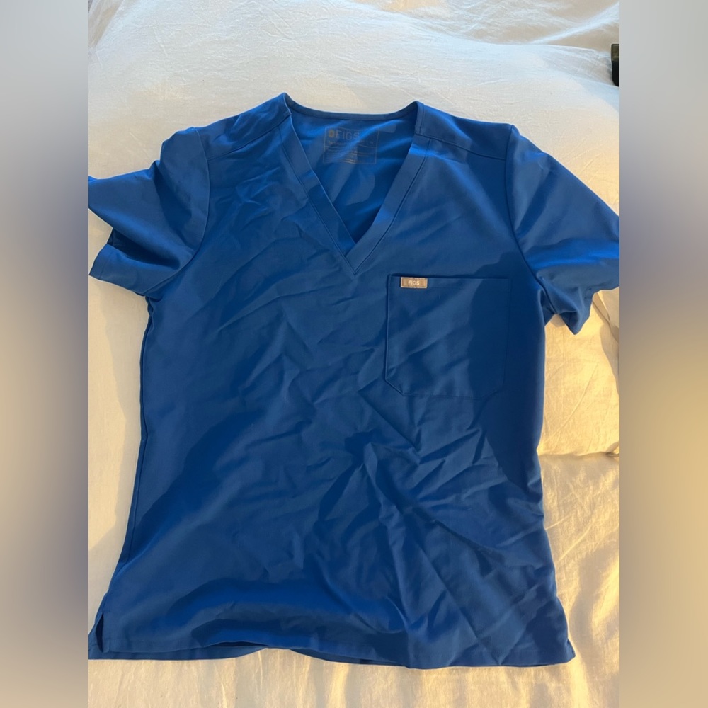 Women’s Royal Blue Figs Scrub top - M